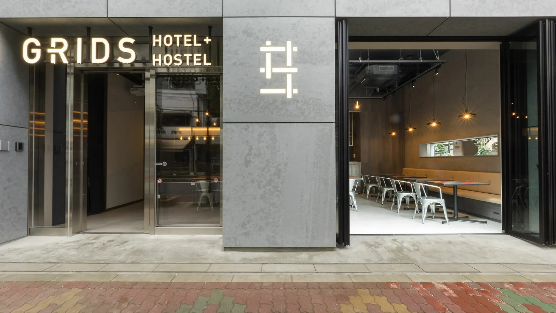 Hostel Grids Tokyo Asakusa-Bashi Hotel＆Hostel